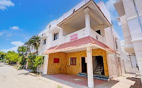 Hotel O Nest Inn